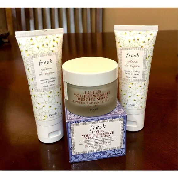 FRESH -NWT Bundle 2 Citron deVigne Hand Cream & Lotus Youth Preserve Rescue Mask - Picture 2 of 16